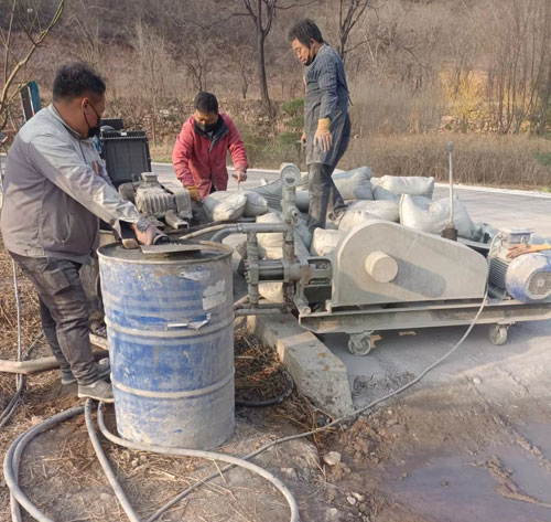 临海路面下沉注浆